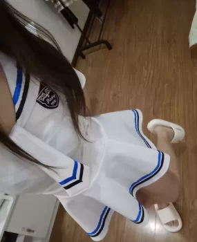 粉嫩玲珑妹妹