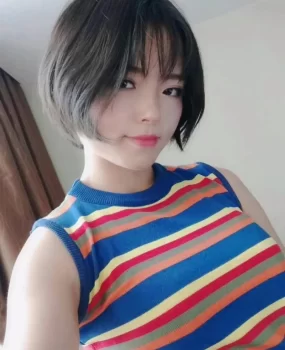 长沙出差打炮游记2，风骚知性美女干着舒服