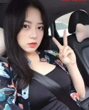 波涛汹涌性感御姐