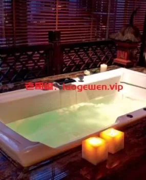 兰玉风暖美人醉，心满意足踏归来。成都幺妹真不戳